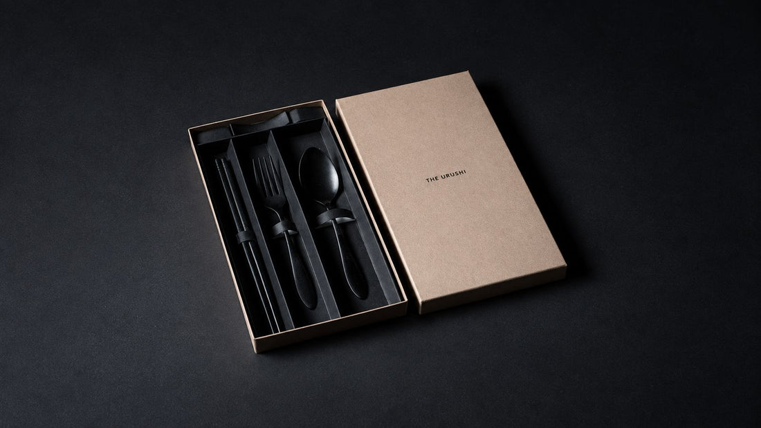 THE URUSHI Full Set in its kraft gift box: black urushi-finished stainless chopsticks, rest, fork and teardrop spoon