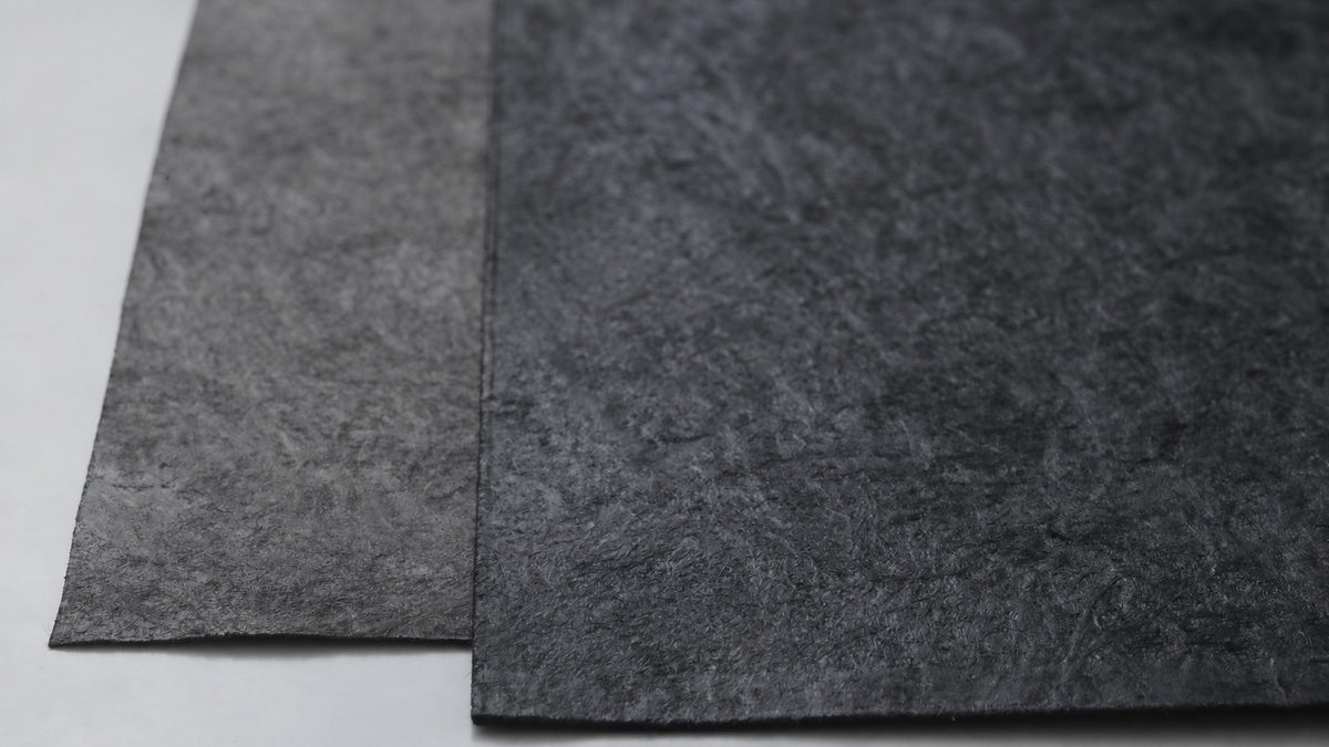 Mino washi placemat finished with natural urushi